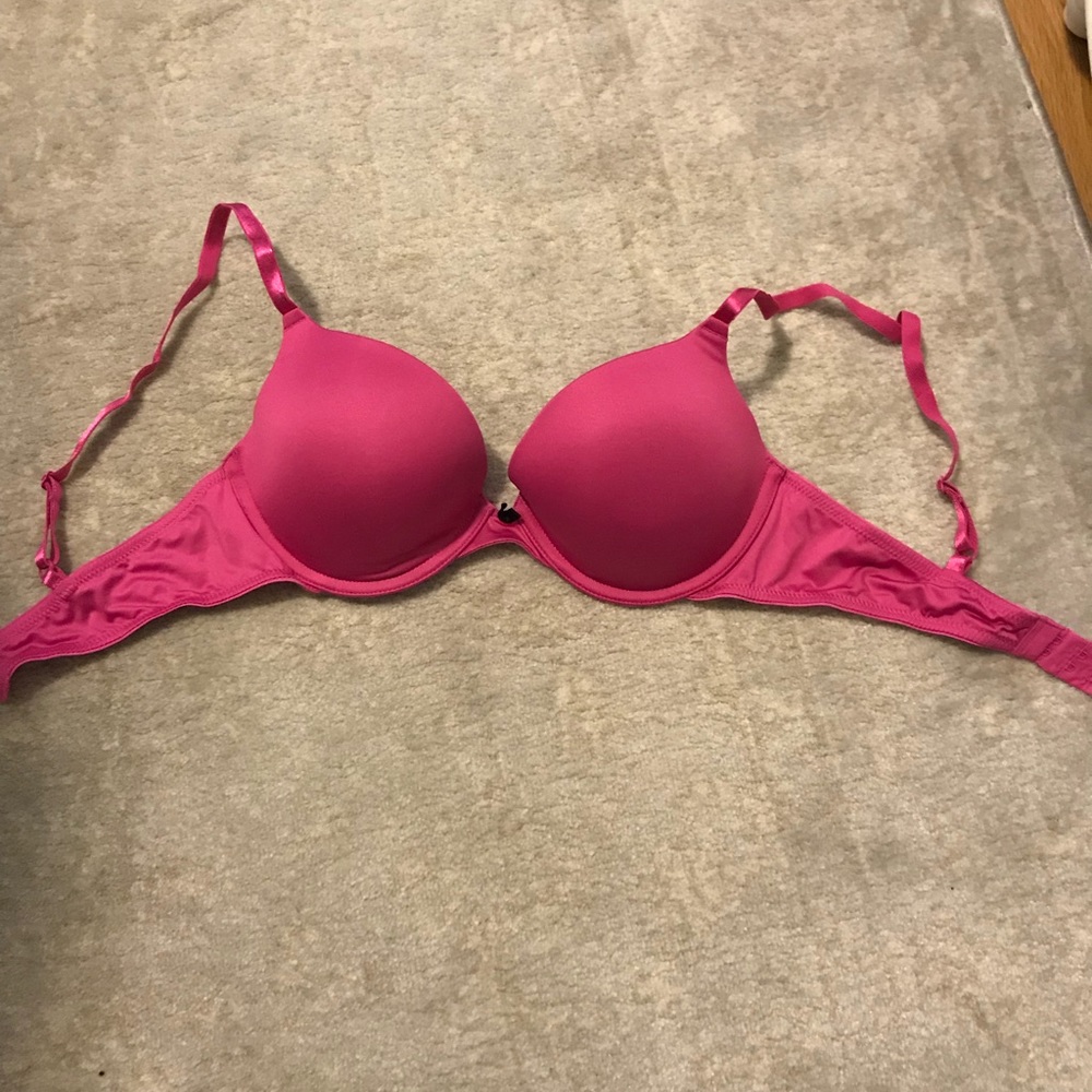 Hot pink bra BRAND NEW